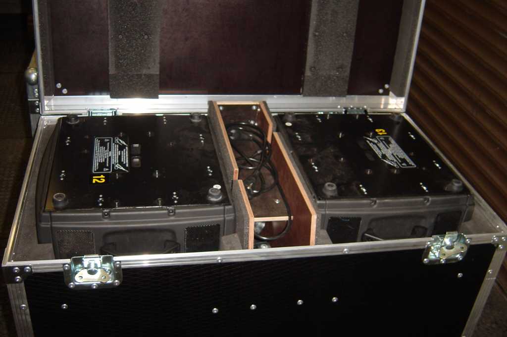 Hliníkové case bedny AT 575 II